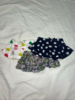 Carter’s Skirts